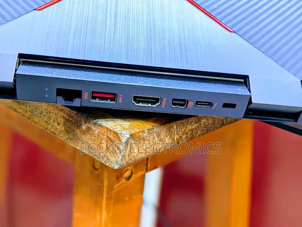 Laptop HP Omen 15-Ce0xx 16GB Intel Core I7 SSD 1T