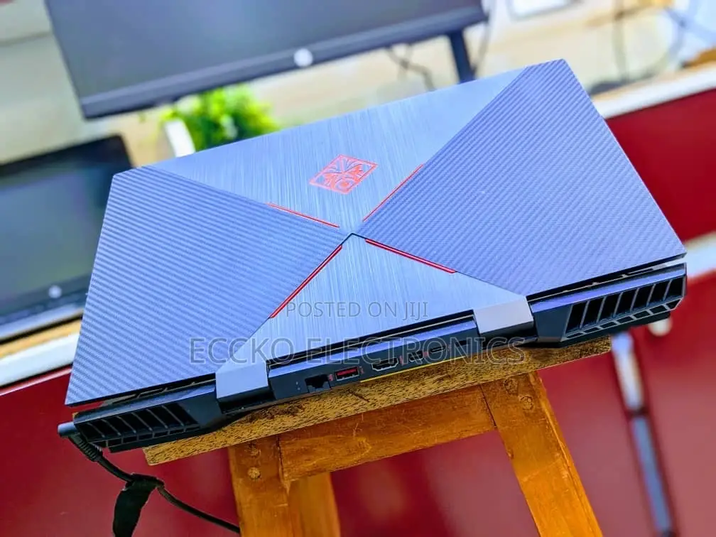 Laptop HP Omen 15-Ce0xx 16GB Intel Core I7 SSD 1T