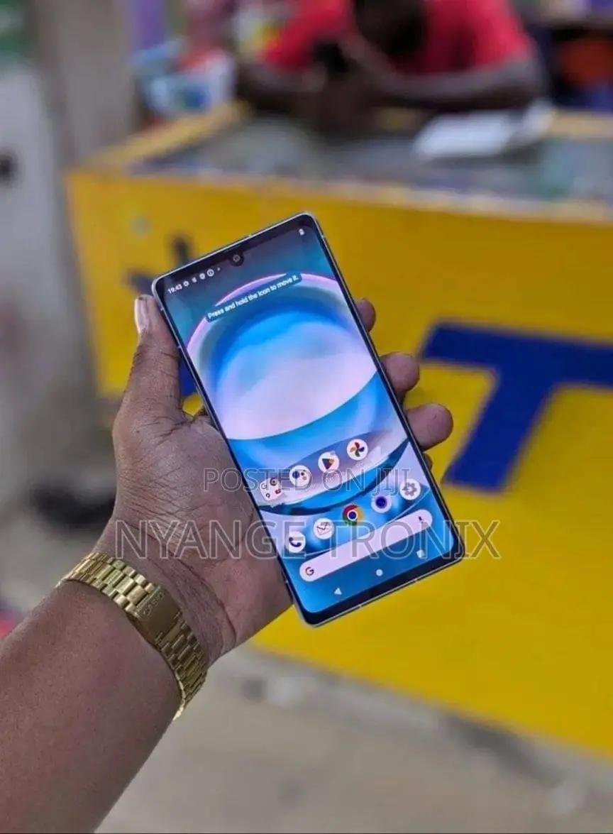 Mobile Phone 128 GB