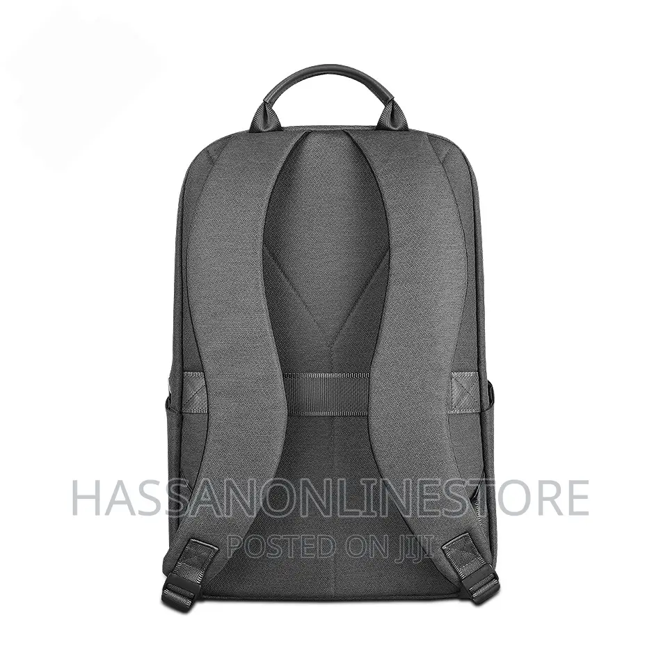 Wiwu Pilot Black 15.6' Laptop Traveling Backpack - Gray