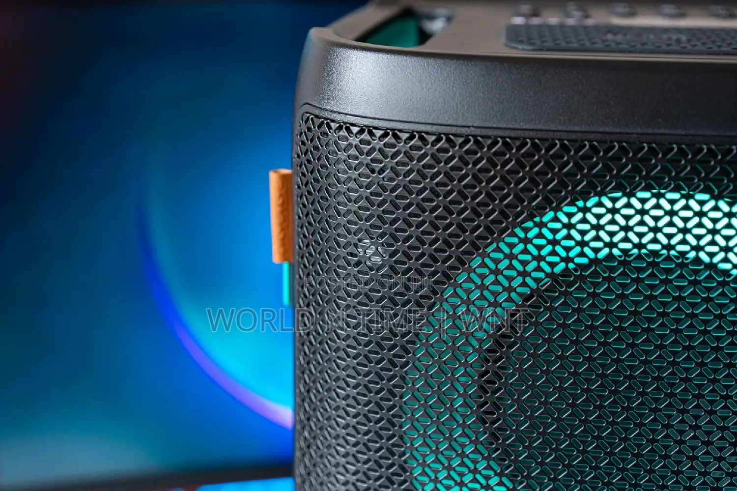 Hisense 2.0ch 300w Party | Rocker One