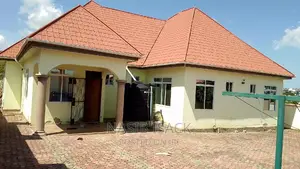 Furnished 3bdrm House in Mwanza Street, Nyamongoro for sale