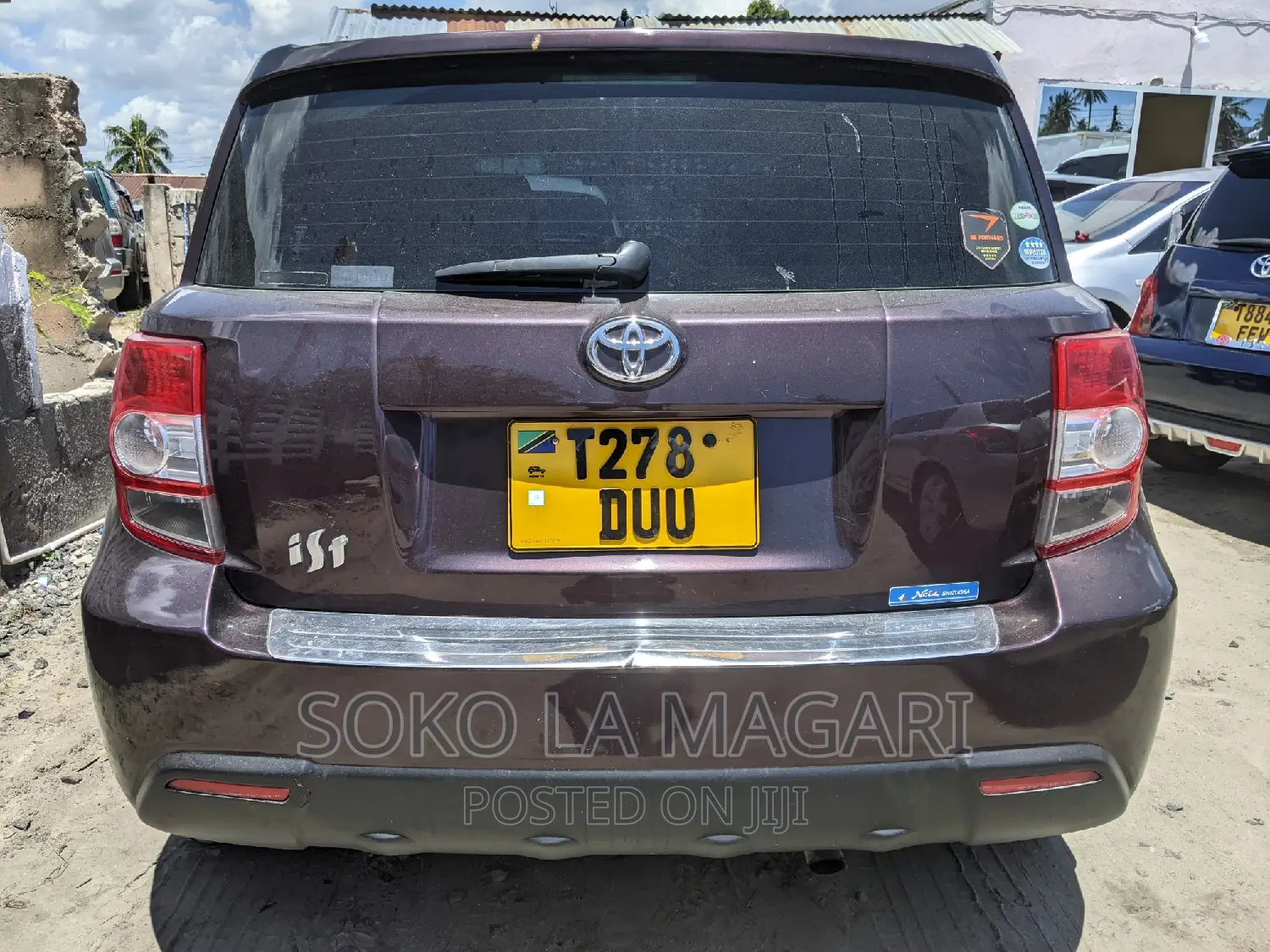 Toyota IST 2010 Black
