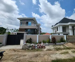 5bdrm Mansion in My Real Estate, Goba for sale