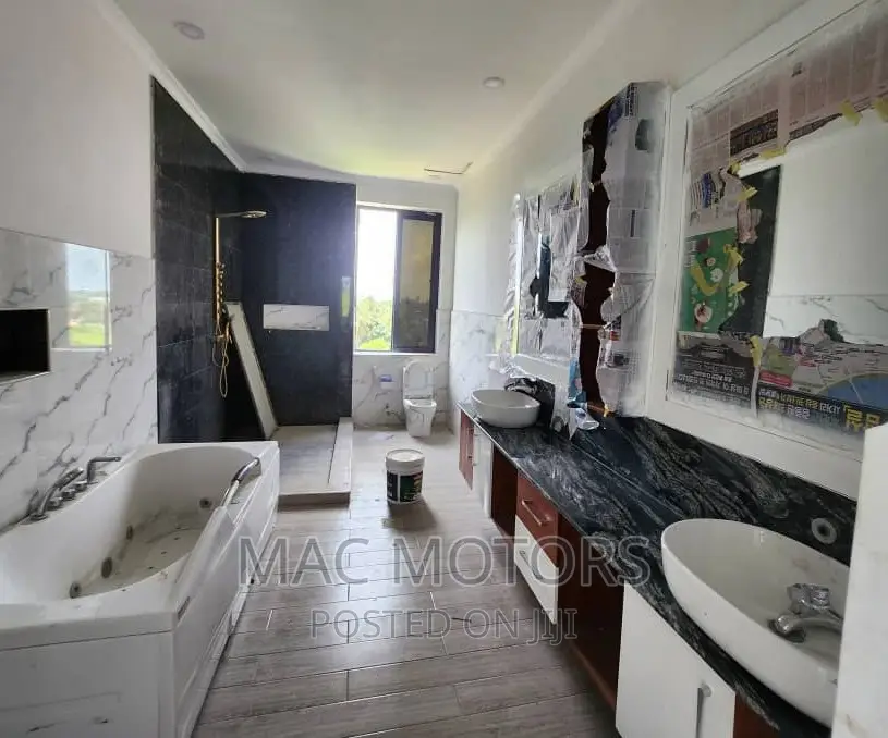 5bdrm Mansion in My Real Estate, Goba for sale