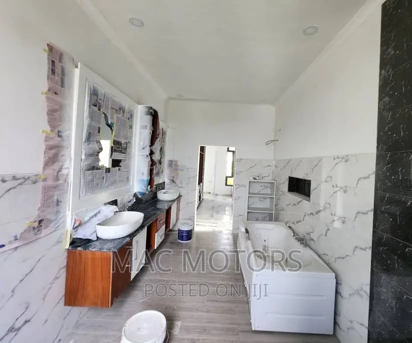 5bdrm Mansion in My Real Estate, Goba for sale