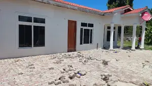 2bdrm Bungalow in Mikocheni B for rent