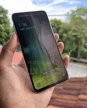 Samsung Galaxy S10e 128 GB White