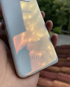 Samsung Galaxy S10e 128 GB White