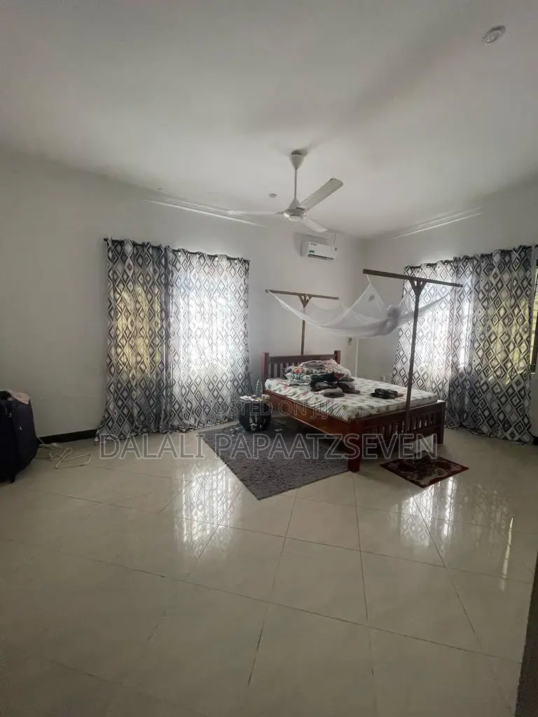 4bdrm House in Dalalipapaatzseven, Kinondoni for rent