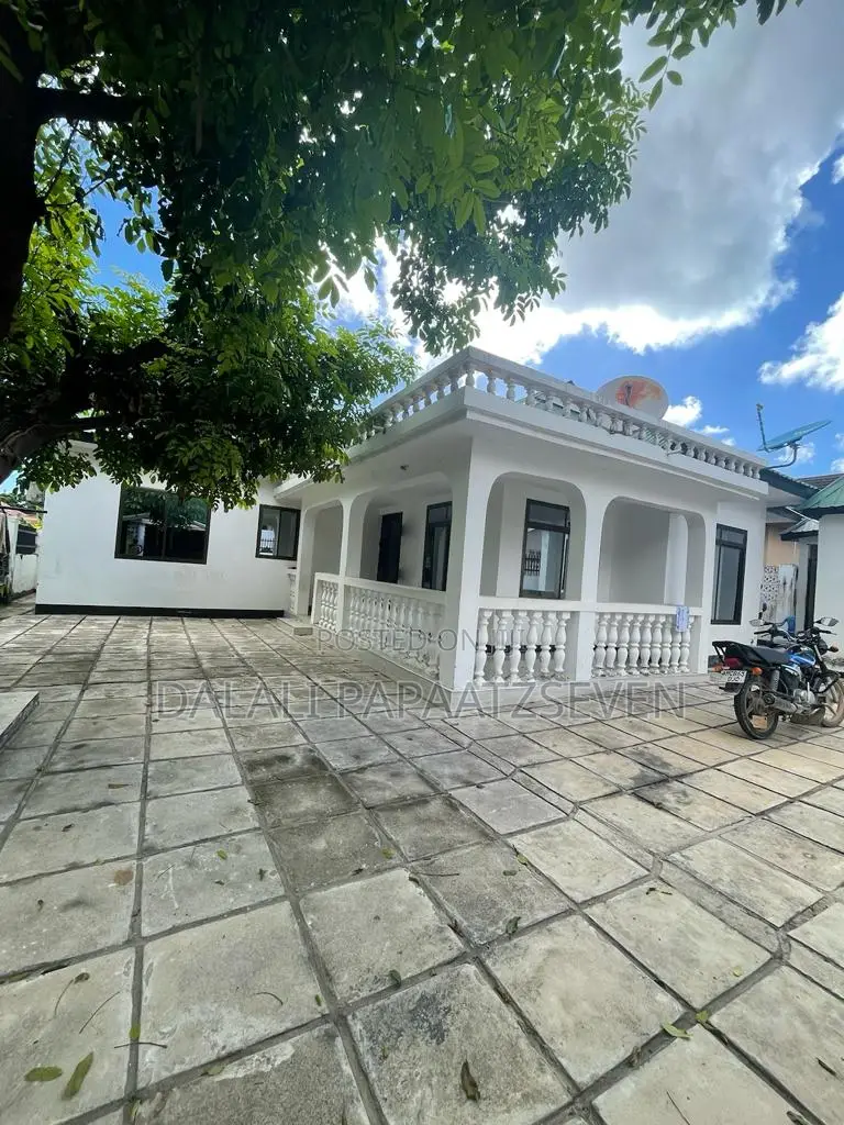 4bdrm House in Dalalipapaatzseven, Kinondoni for rent
