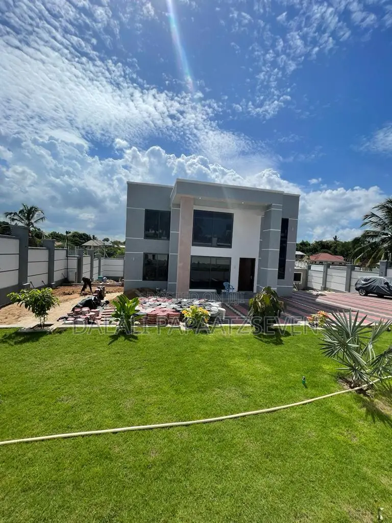 4bdrm House in Dalalipapaatzseven, Kinondoni for rent