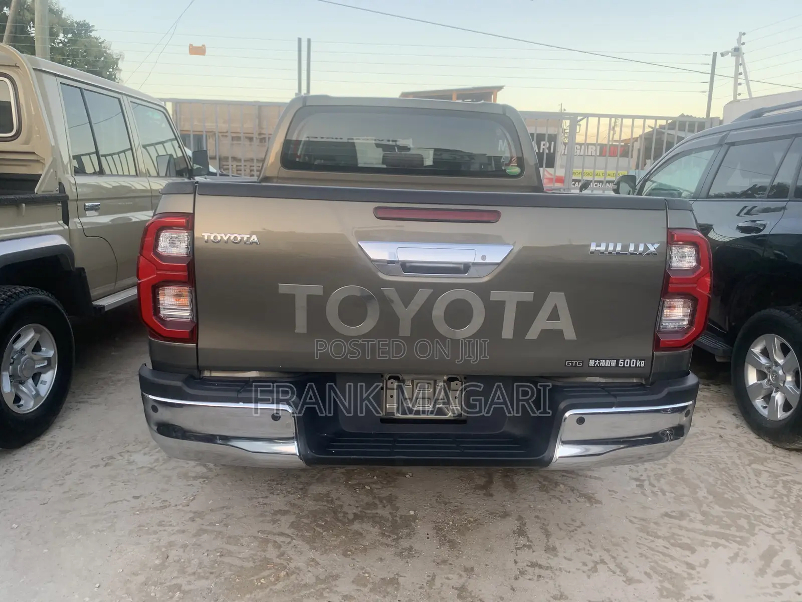 Toyota Hilux 2021 Gray