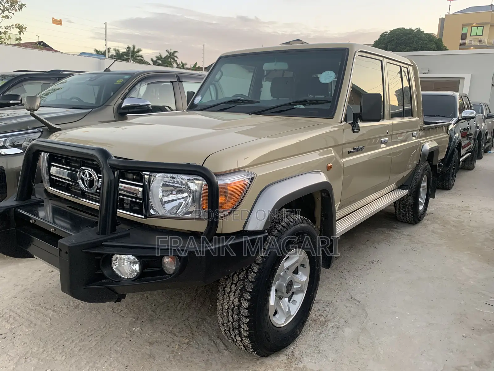 Toyota Land Cruiser 2015 Beige