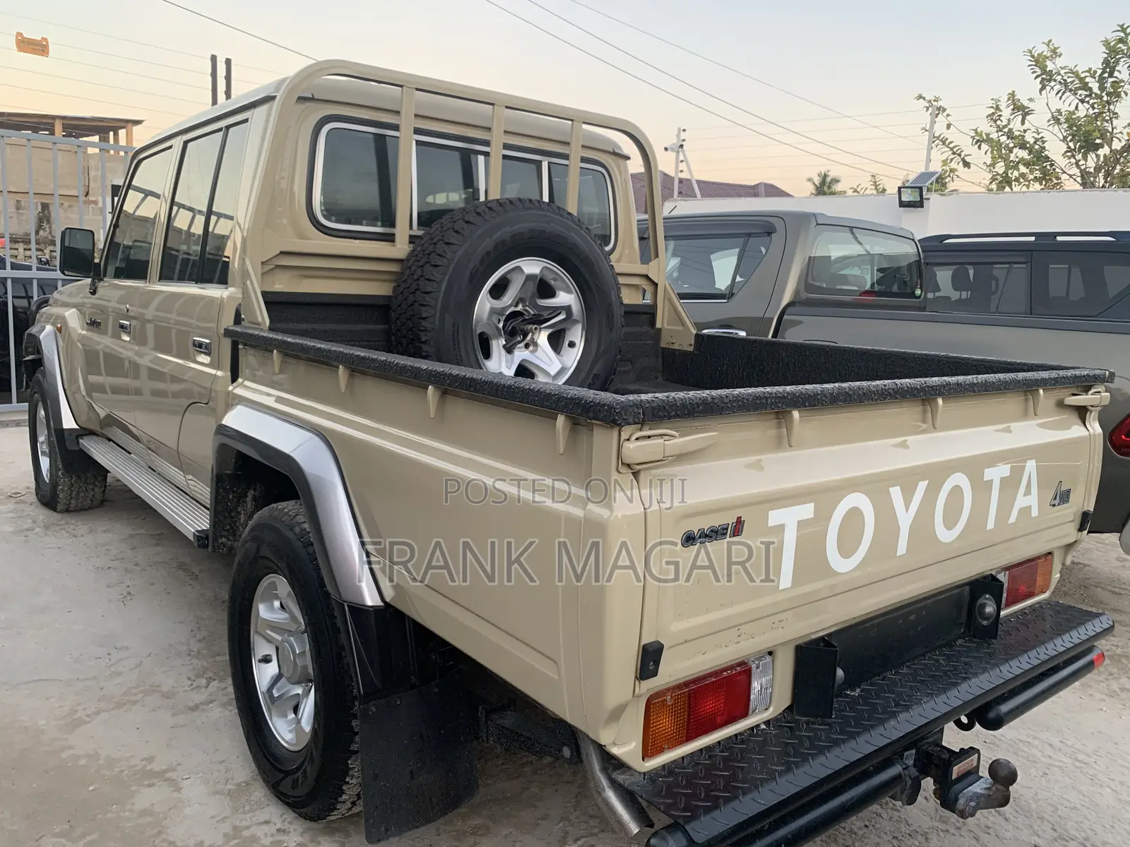 Toyota Land Cruiser 2015 Beige