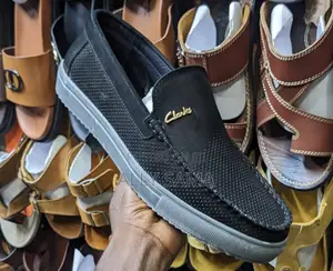 Mens Loafers Clarks Black