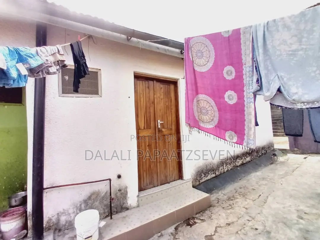 1bdrm Apartment in Dalalipapaatzseven, Kimara for rent