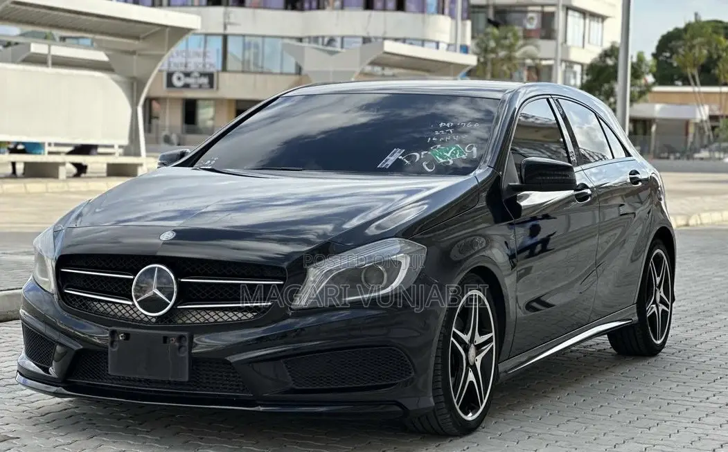 Mercedes-Benz A-Class 2014 Matt Black
