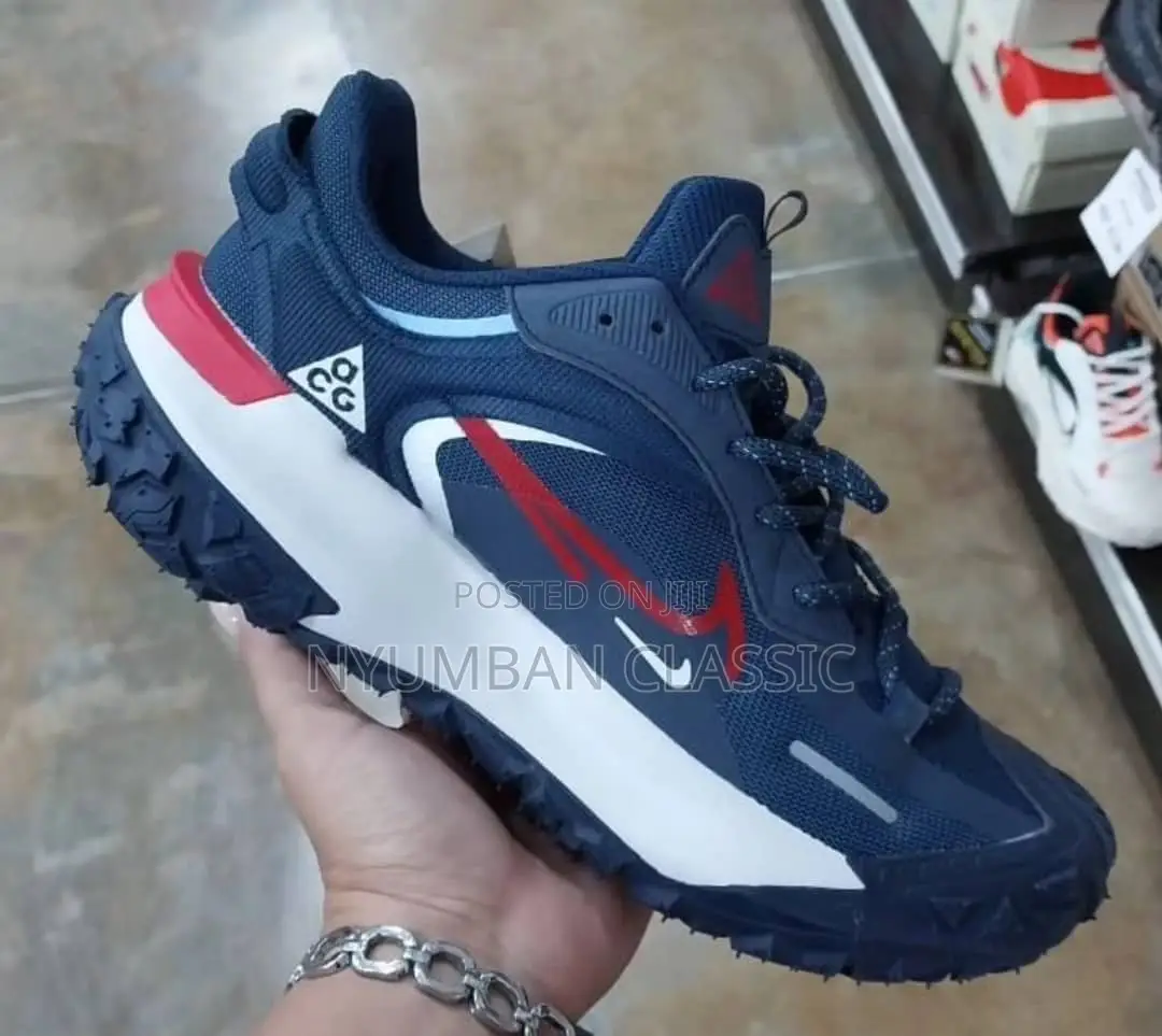 Nike Shoes Original