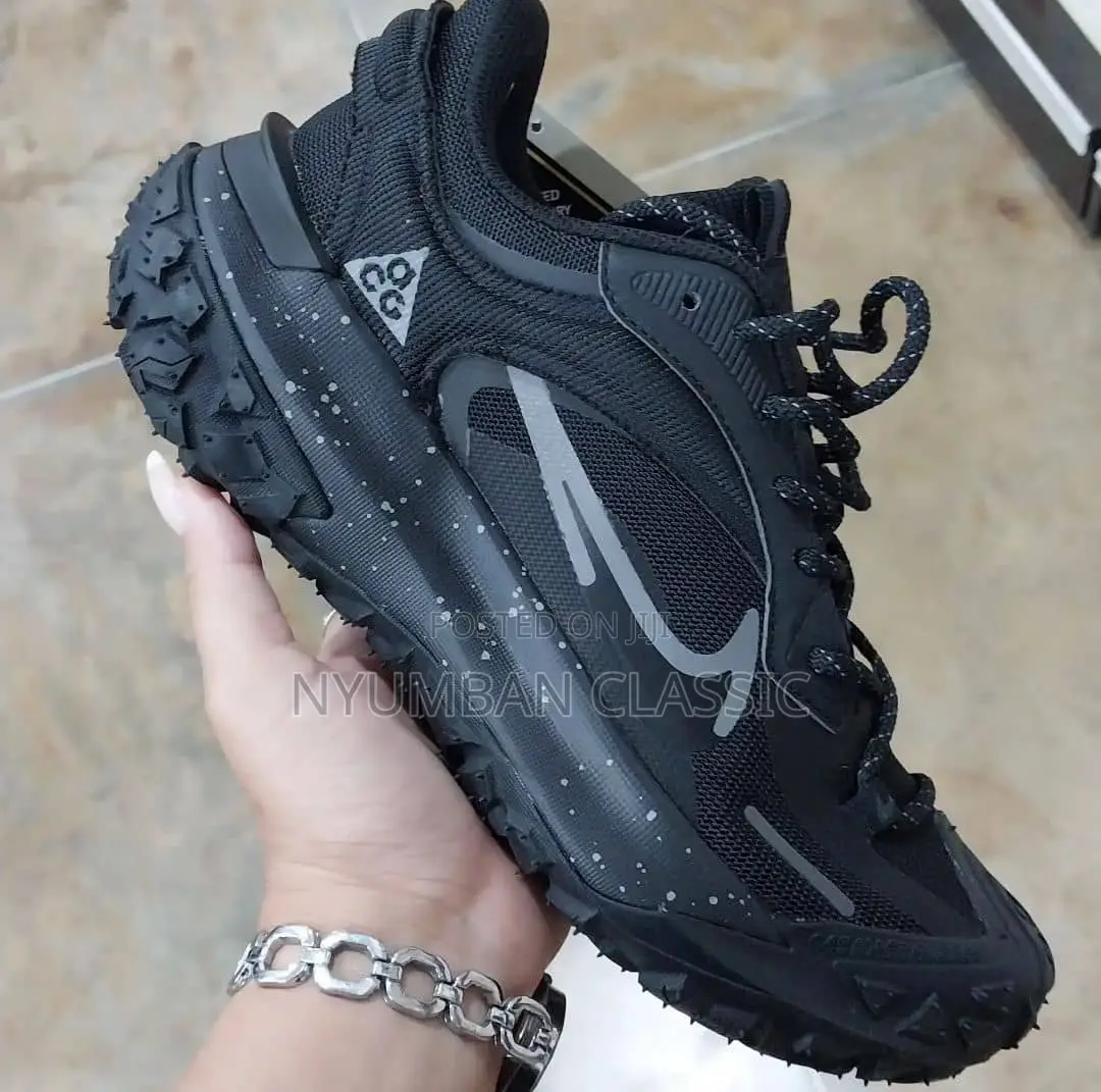 Nike Shoes Original