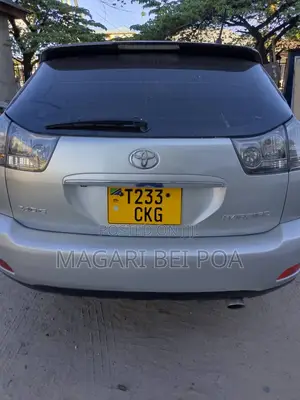 Toyota Harrier 2001 Silver