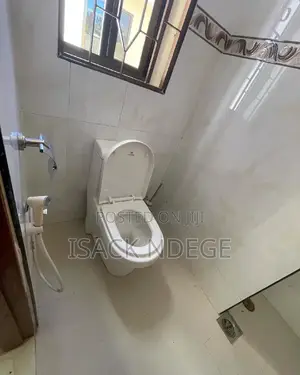 6bdrm Maisonette in 1200, Kinondoni for rent