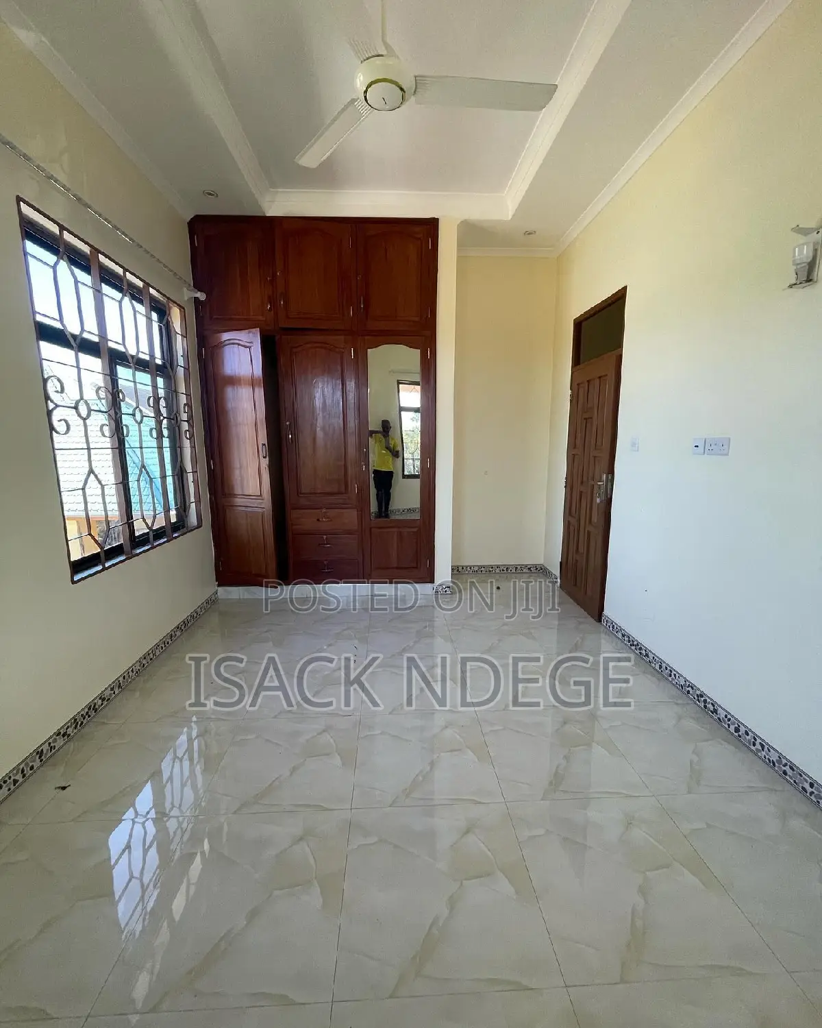 6bdrm Maisonette in 1200, Kinondoni for rent