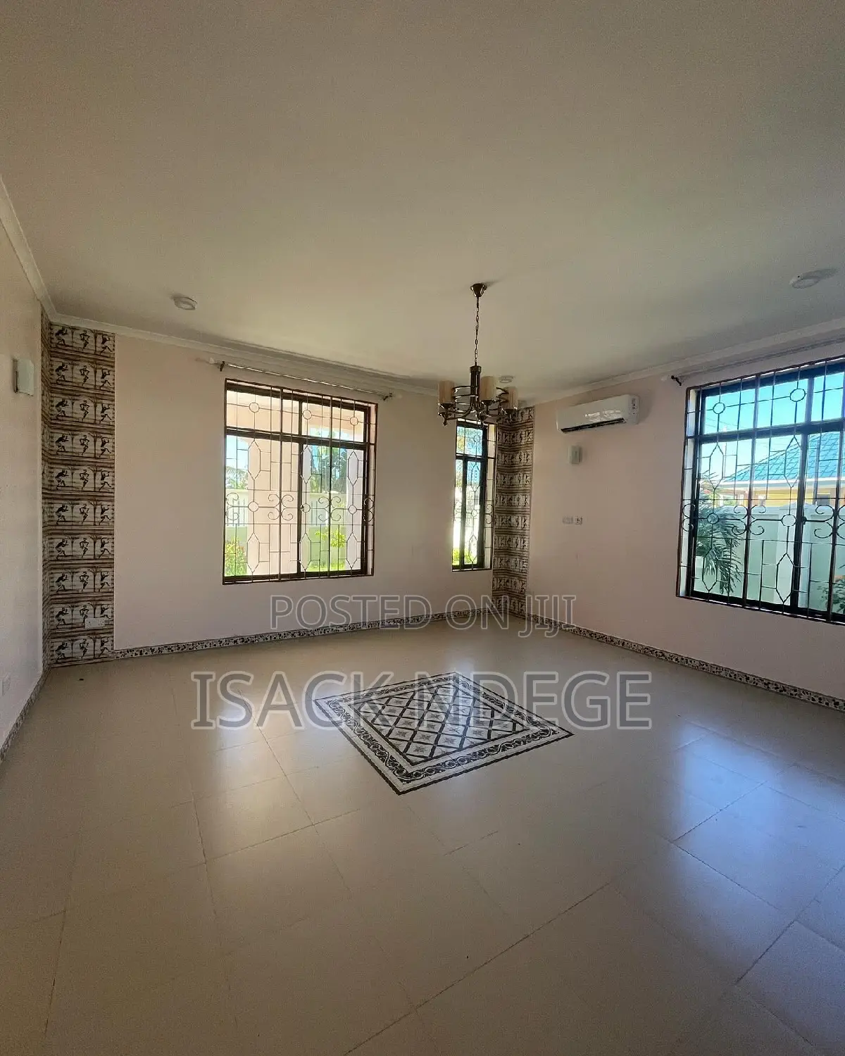 6bdrm Maisonette in 1200, Kinondoni for rent
