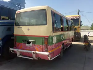 Nissan Civilian 2002 Green