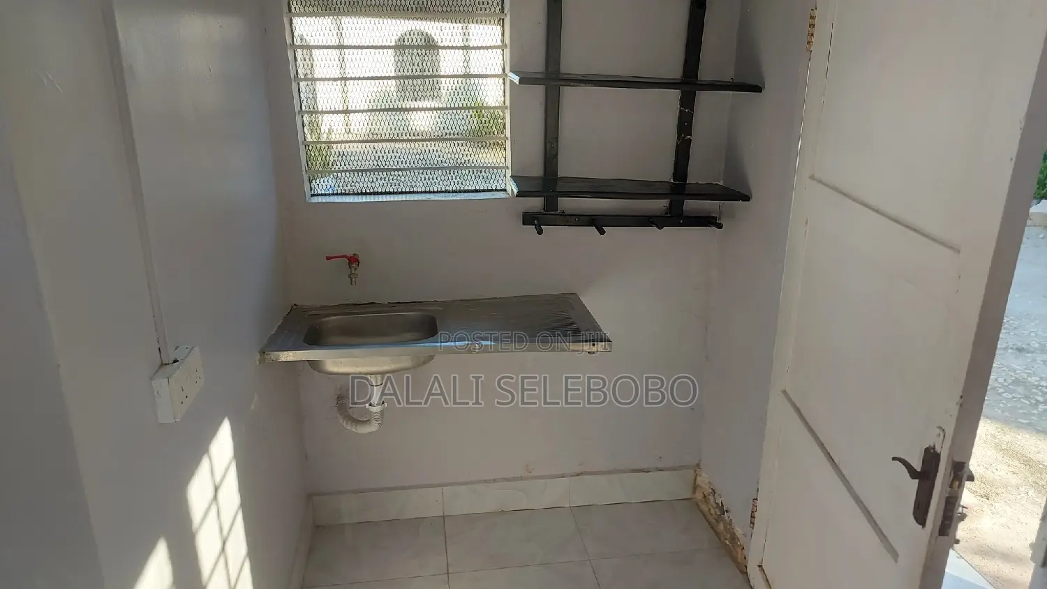 1bdrm House in Mwenge Tra, Kinondoni for rent