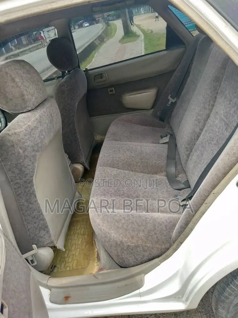 Toyota Sprinter 2000 White