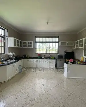 4bdrm Mansion in Bahari Beach, Kinondoni for sale