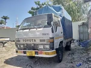Toyota Dayana