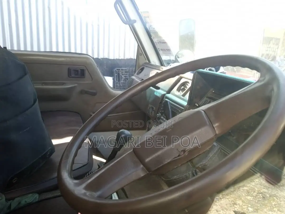 Toyota Dayana