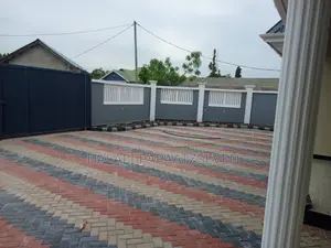 3bdrm Apartment in Dalalipapaatzseven, Mbweni for rent
