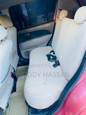 Toyota Passo 2005 Pink