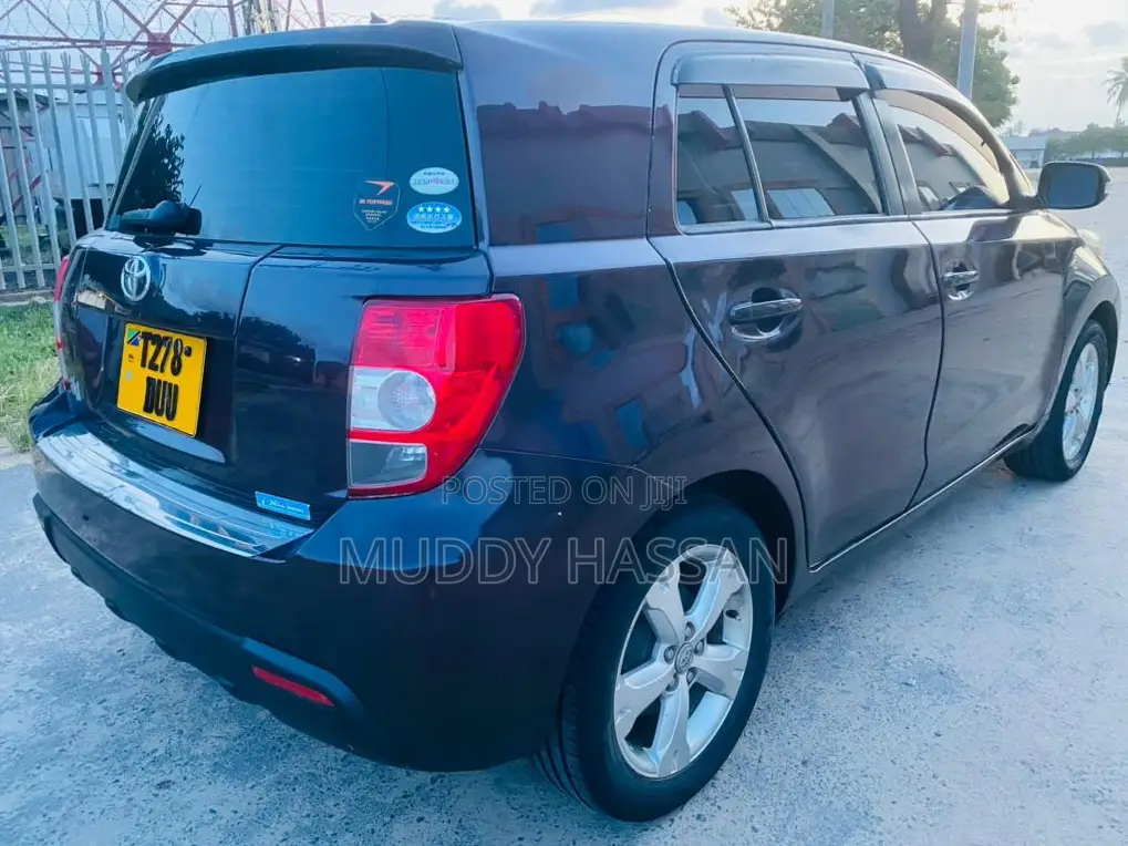 Toyota IST 2007 Black