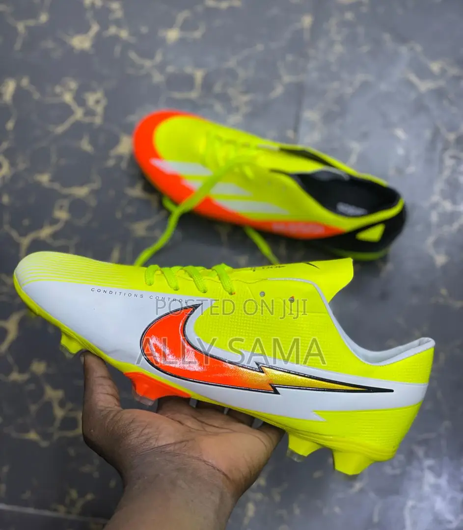Football Boots New Desgn Nike