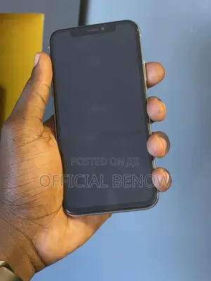 Apple iPhone X 64 GB White