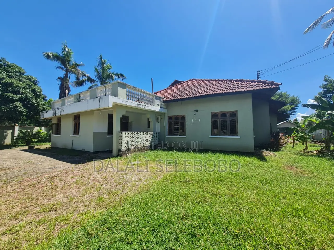 4bdrm Bungalow in Mbezi Beach Chini for sale