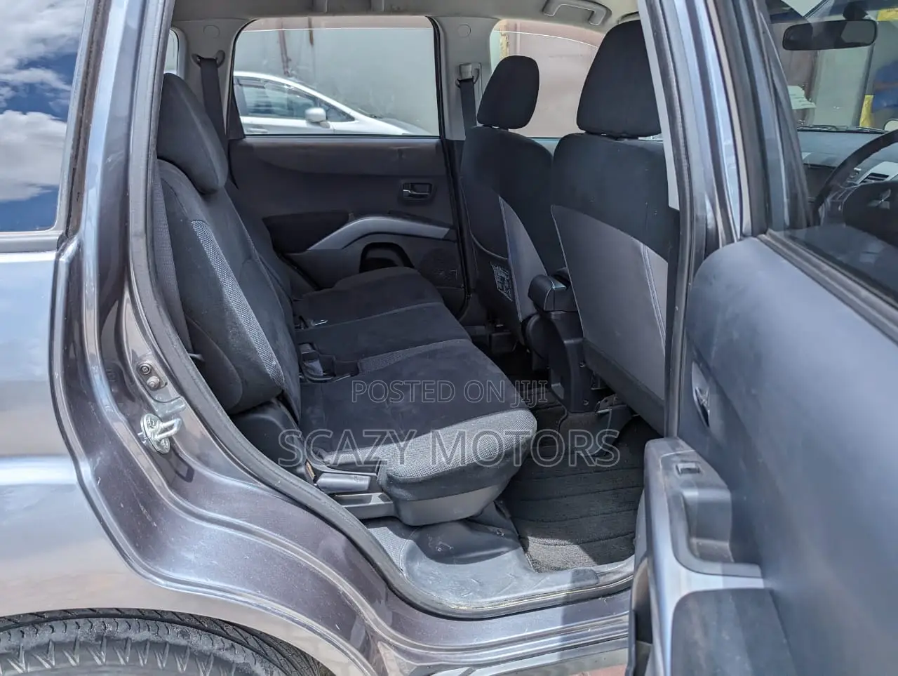 Mitsubishi Outlander 2009 Gray