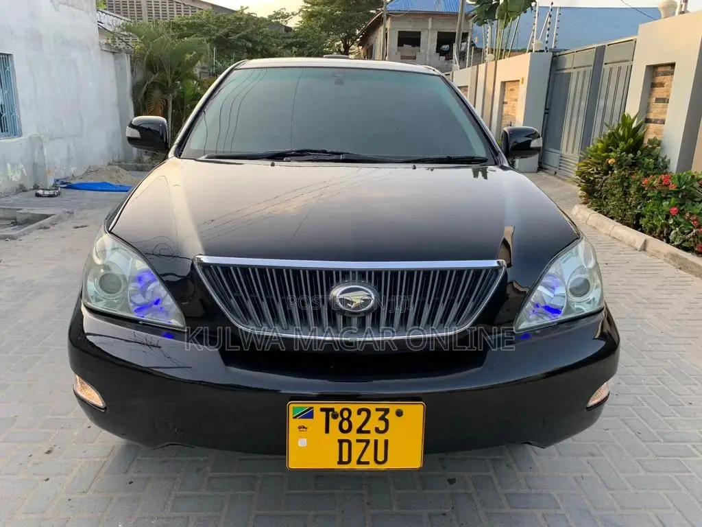 Toyota Harrier 2005 Black