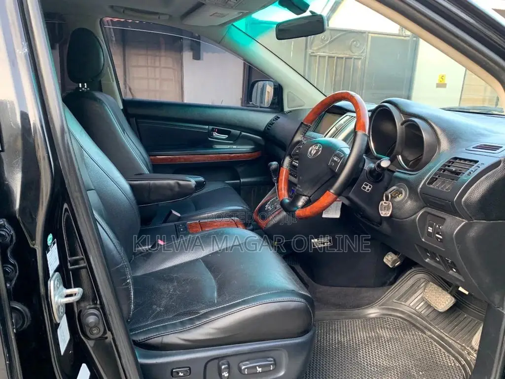 Toyota Harrier 2005 Black