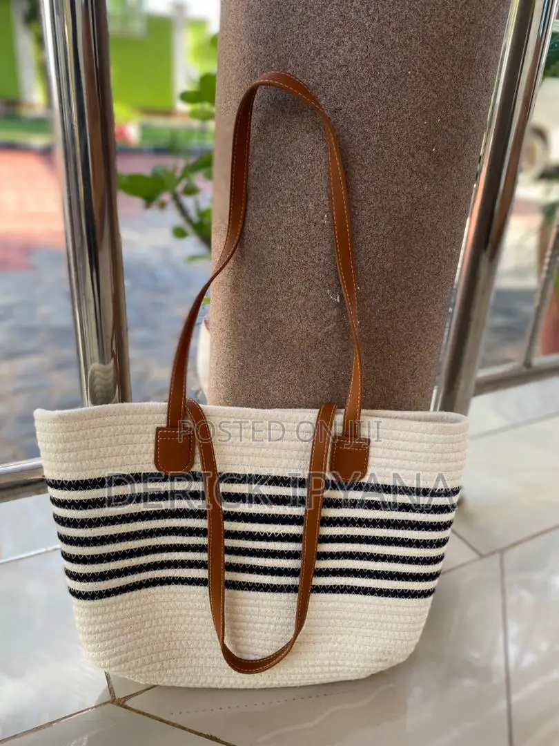 Women's Bags (Pochi)