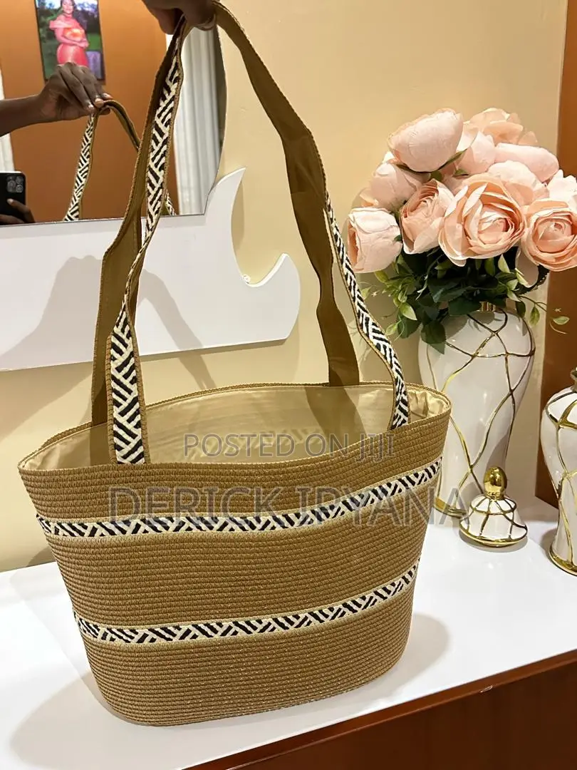 New Women's Handbags (Pochi)