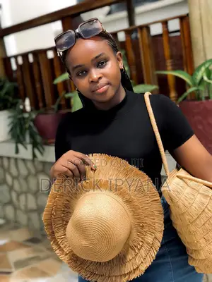 New Women's Handbags (Pochi Kofia)