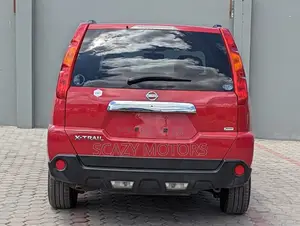 Nissan X-Trail 2008 Red