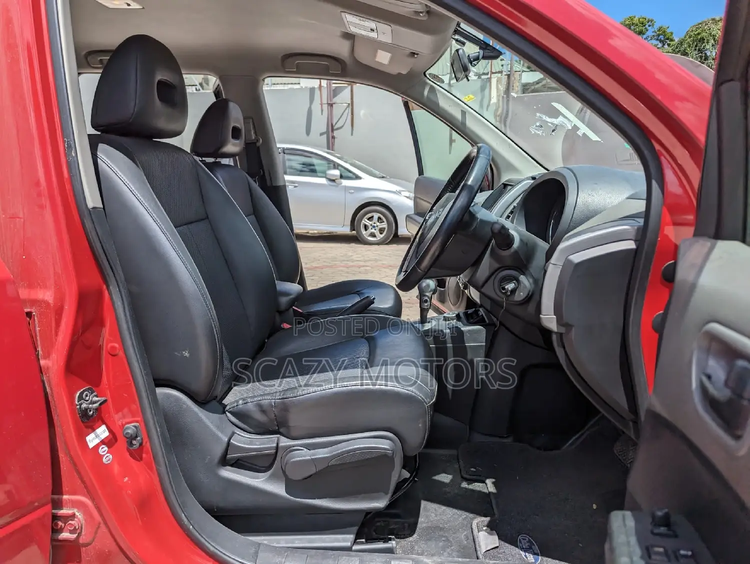 Nissan X-Trail 2008 Red