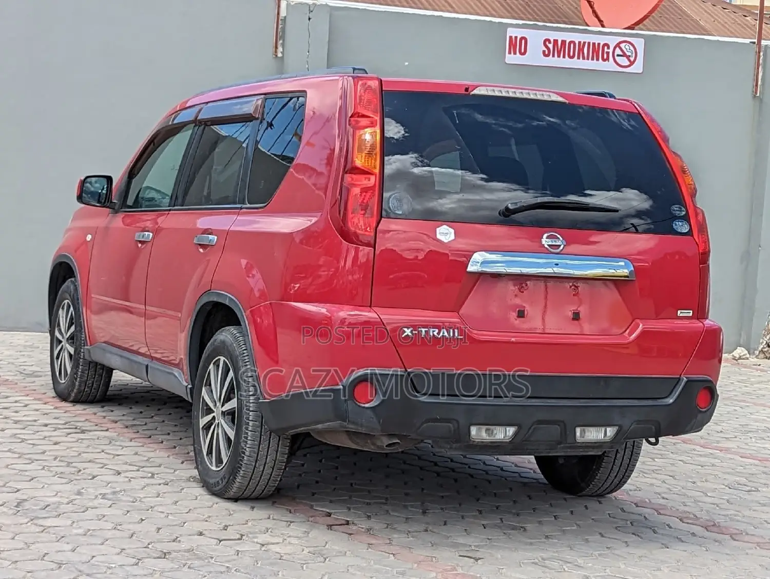 Nissan X-Trail 2008 Red