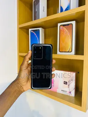 New Samsung Galaxy S20 Ultra 128 GB Black